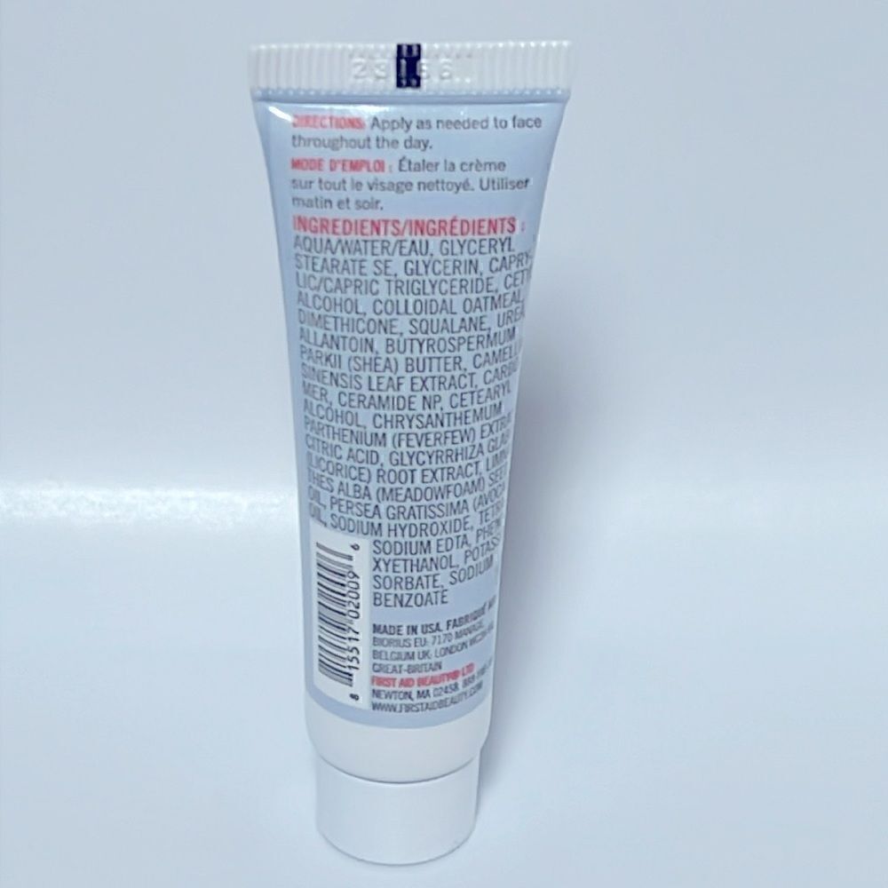 🌟 First Aid Beauty Ultra Repair Face Moisturizer - Picture 2 of 2